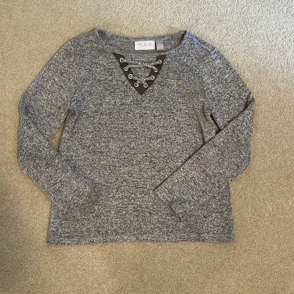EUC Children’s Place sweater size 7/8